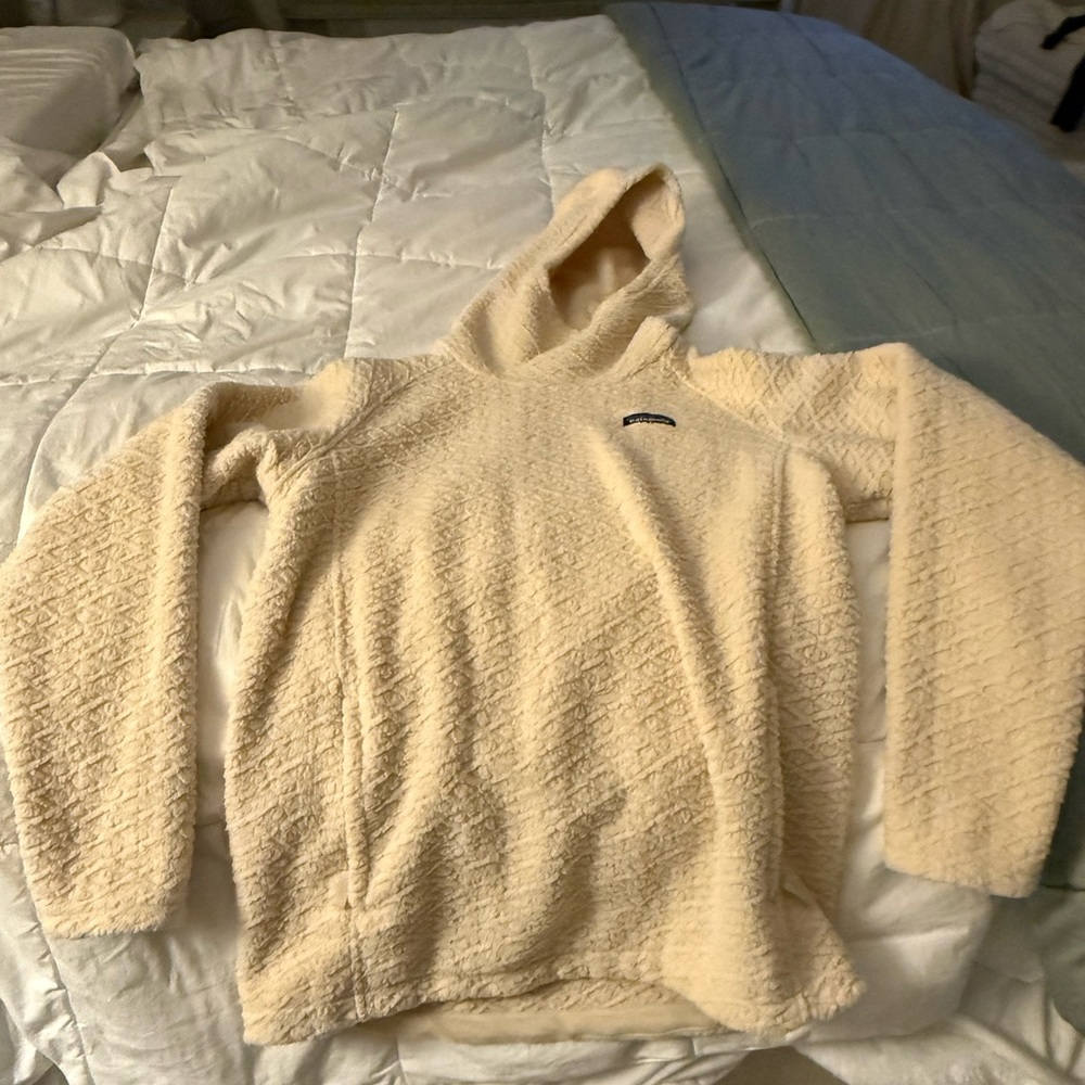 Patagonia Cream Fleece Jacket